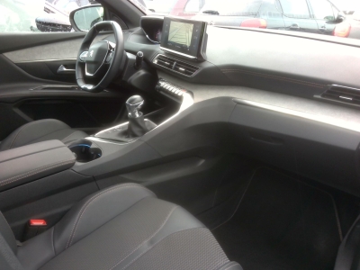 Peugeot 5008 PureTech 130ch S&S BVM6 GT