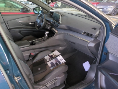 Peugeot 3008 PureTech 130ch S&S BVM6 Allure Pack