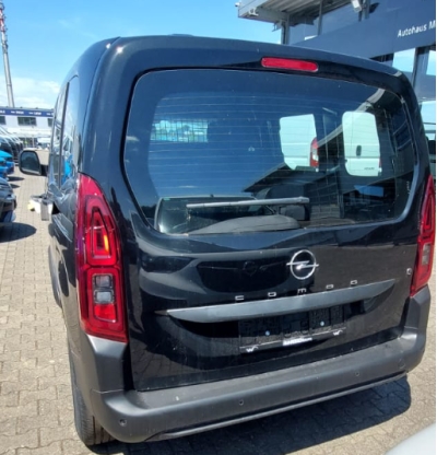 Opel Combo COMBO-E M 800 KG ELECTRIQUE 100 KW BATTERIE 51 KWH (NEW MODEL)