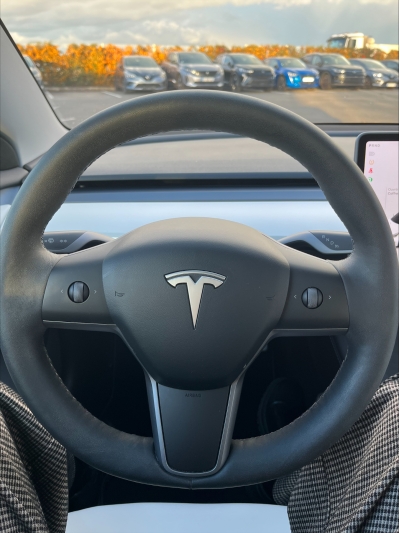 Tesla Model 3 Performance AWD