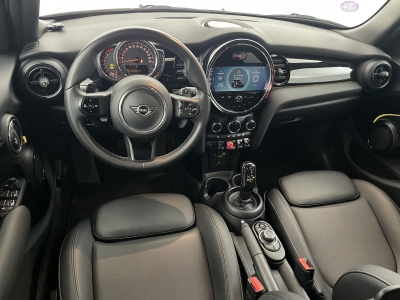 Mini HATCH 5 PORTES F55 LCI II Cooper S 178 ch DKG7 Essential