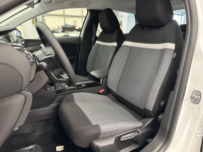 Citroën C4 X 1.2 PURETECH 100 YOU MIRROR RADAR AR