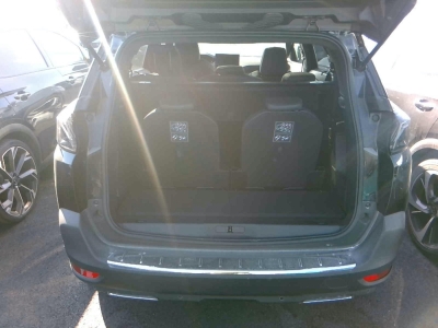 Peugeot 5008 Hybrid 136 e-DCS6 GT