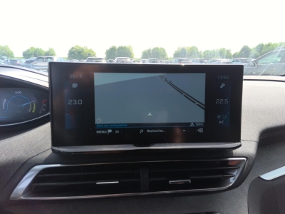 Peugeot 5008 Hybrid 136 e-DCS6 GT