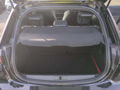 Peugeot 208 Hybrid 136 e-DCS6 GT