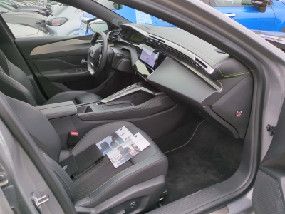 Peugeot 408 PureTech 130 ch S&S EAT8 GT