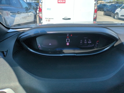 Peugeot 3008 Hybrid 136 e-DCS6 Allure Pack