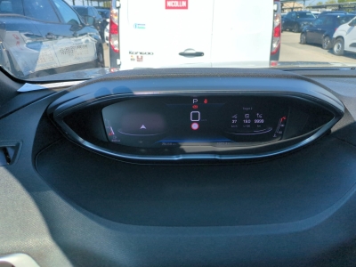 Peugeot 3008 Hybrid 136 e-DCS6 Allure Pack