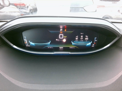 Peugeot 3008 Hybrid 180 e-EAT8 Allure Pack