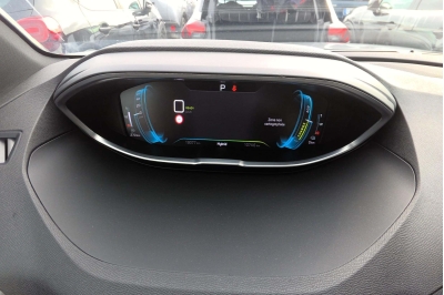 Peugeot 3008 Hybrid 180 e-EAT8 Allure Pack