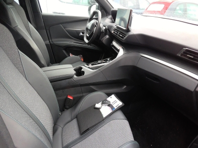 Peugeot 3008 Hybrid 180 e-EAT8 Allure Pack