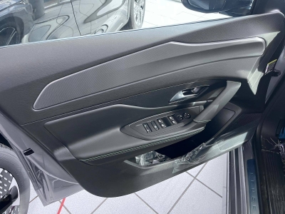 Peugeot 308 SW BlueHDi 130ch S&S EAT8 GT