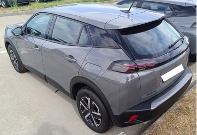 Peugeot 2008 PureTech 100 S&S BVM6 Active