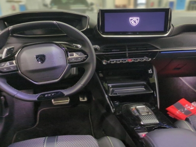 Peugeot 208 Hybrid 145 e-DCS6 GT