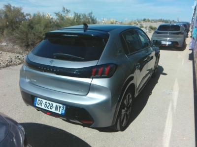 Peugeot e-208 50 kWh 136ch GT