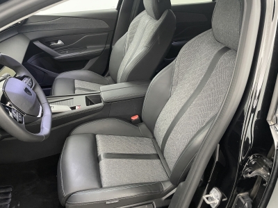 Peugeot 408 PHEV 180 e-EAT8 Allure