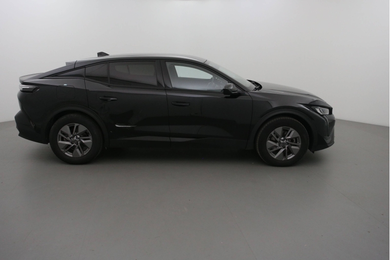 Peugeot 408 PHEV 180 e-EAT8 Allure