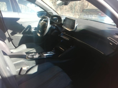 Peugeot e-208 50 kWh 136ch GT