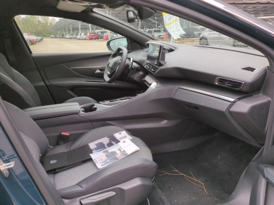 Peugeot 3008 Hybrid 180 e-EAT8 Allure Pack