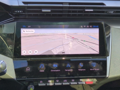 Peugeot 408 PHEV 180 e-EAT8 GT