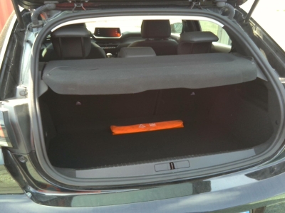 Peugeot 208 PureTech 100 S&S BVM6 Allure