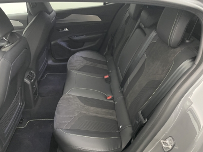 Peugeot 408 Hybrid 145 e-DCS6 GT