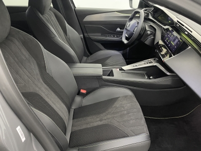 Peugeot 408 Hybrid 145 e-DCS6 GT