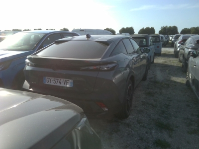Peugeot 408 Hybrid 145 e-DCS6 GT