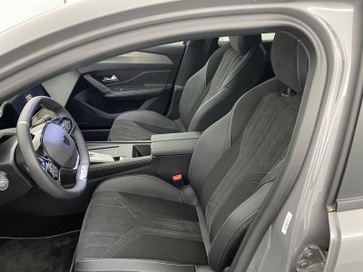 Peugeot 408 Hybrid 145 e-DCS6 GT
