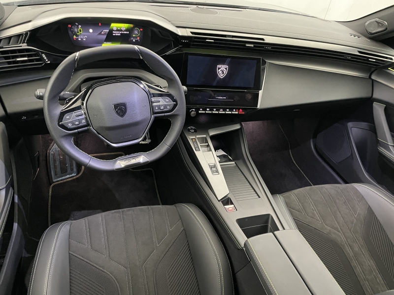 Peugeot 408 Hybrid 145 e-DCS6 GT