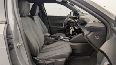 Peugeot 2008 Hybrid 145 e-DCS6 Allure