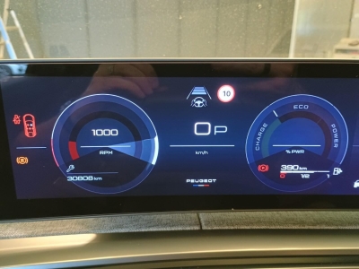 Peugeot 3008 NOUVEAU Hybrid 145 e-DCS6 GT EXCLUSIVE