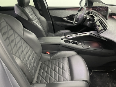 Peugeot 3008 NOUVEAU Hybrid 145 e-DCS6 GT EXCLUSIVE