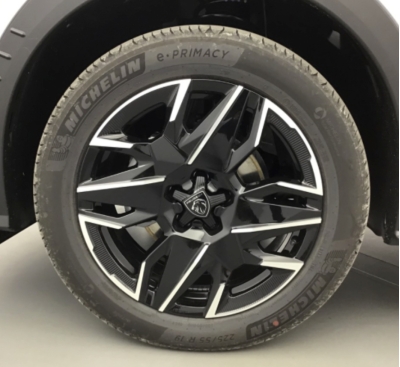 Peugeot 3008 NOUVEAU Hybrid 145 e-DCS6 GT