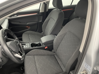 Volkswagen Golf 1.5 eTSI OPF 150 DSG7 Life Plus