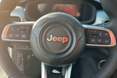 Jeep Avenger 1.2 Turbo T3 100 ch Summit