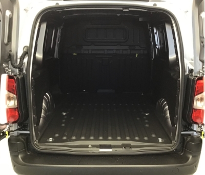 Peugeot Partner M 650 KG BLUEHDI 130 S&S EAT8