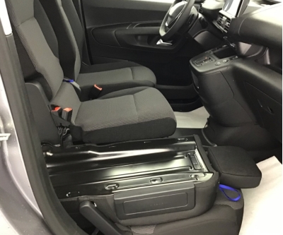 Peugeot Partner M 650 KG BLUEHDI 130 S&S EAT8