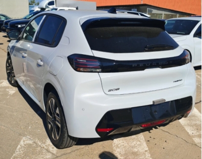 Peugeot 208 Hybrid 110 e-DCS6 Allure