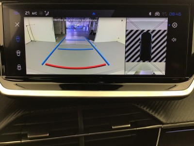 Peugeot 2008 GT HYBRID 136 e-DSC6