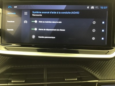 Peugeot 2008 GT HYBRID 136 e-DSC6