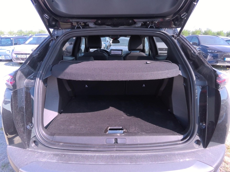 Peugeot 2008 Hybrid 145 e-DCS6 Allure