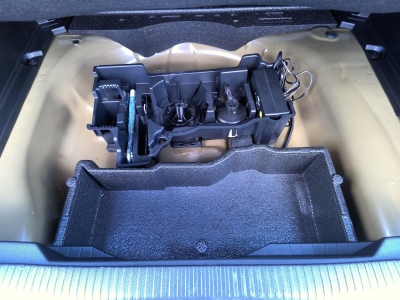 Peugeot 2008 Hybrid 145 e-DCS6 Allure