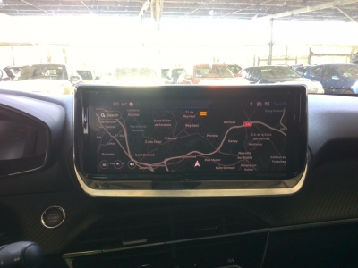 Peugeot 2008 Hybrid 145 e-DCS6 Allure