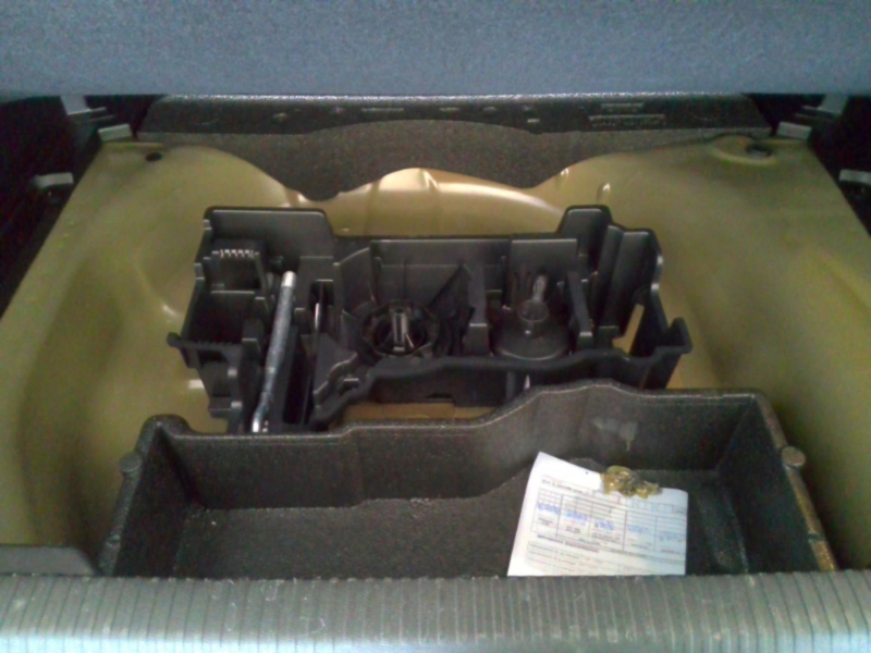 Peugeot 2008 Hybrid 145 e-DCS6 Allure