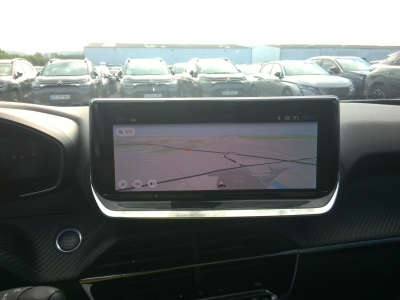 Peugeot 2008 Hybrid 145 e-DCS6 Allure