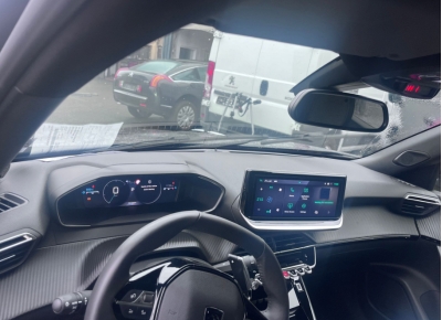 Peugeot 2008 130 S&S EAT8 Allure