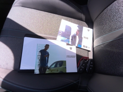 Peugeot 308 Hybrid 145 e-DCS6 Allure