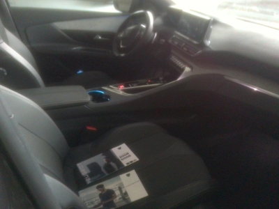 Peugeot 3008 Hybrid4 300 e-EAT8 GT