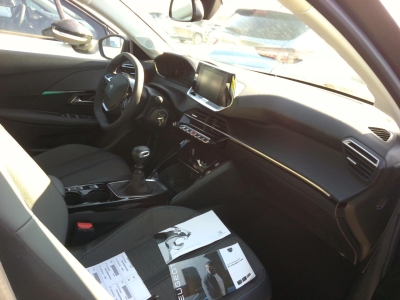 Peugeot 208 PureTech 100 S&S BVM6 Allure